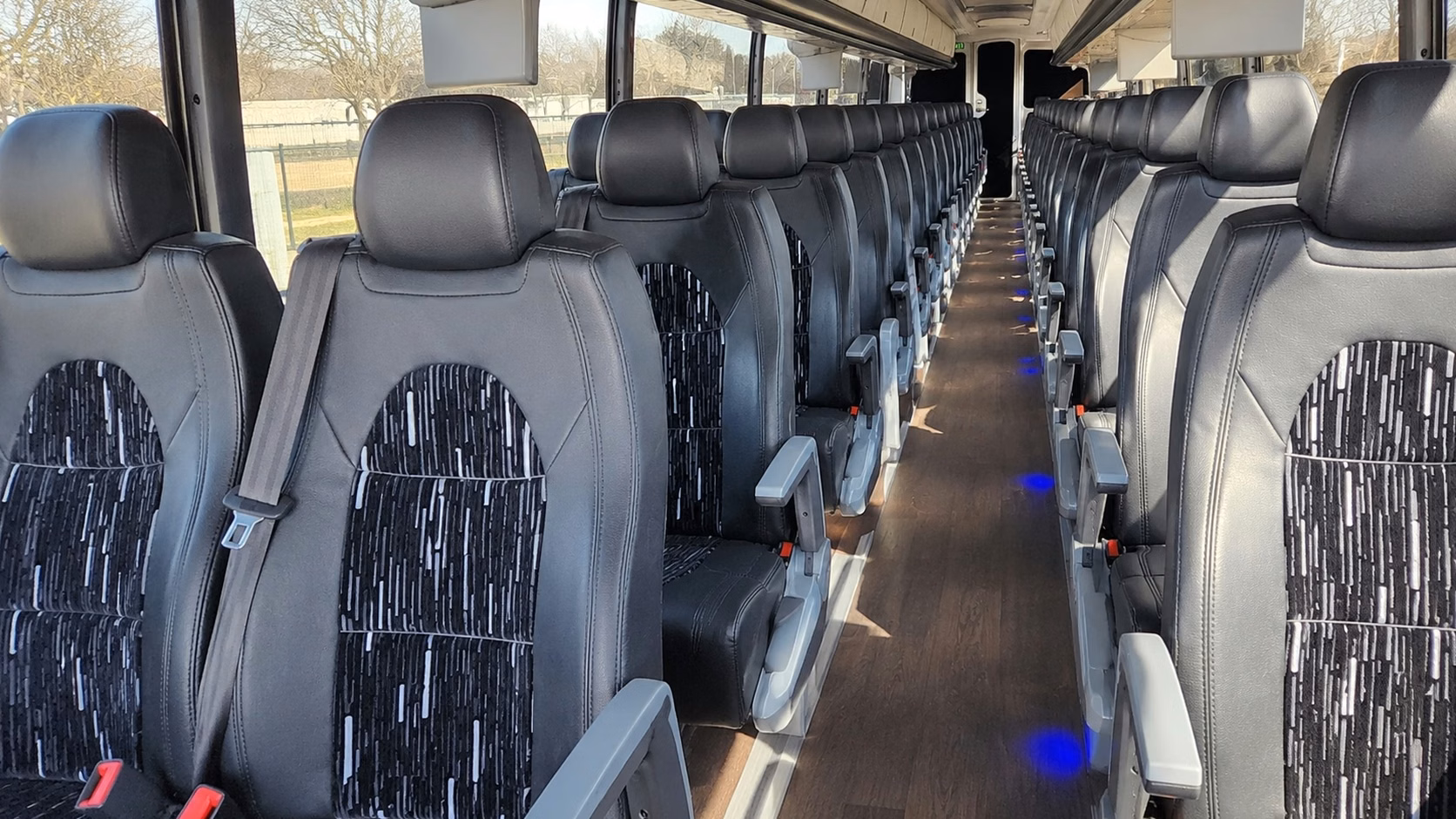 how the bus type you choose changes charter bus prices in lakeland florida