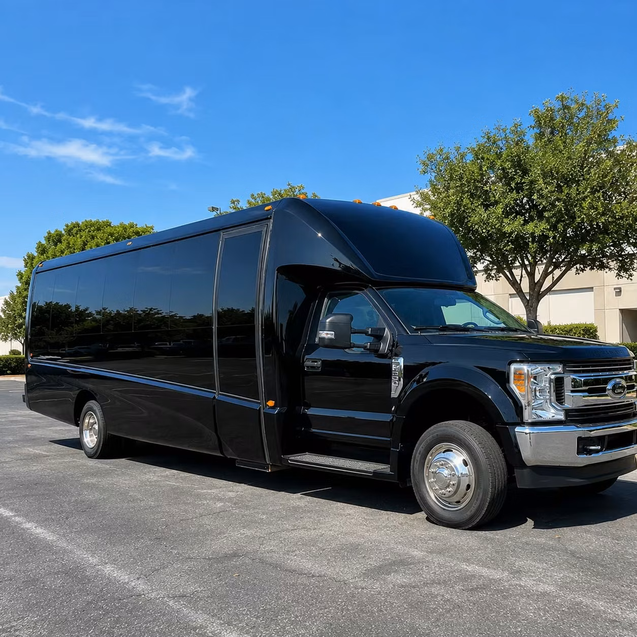 lakeland 18 passenger minibus rental