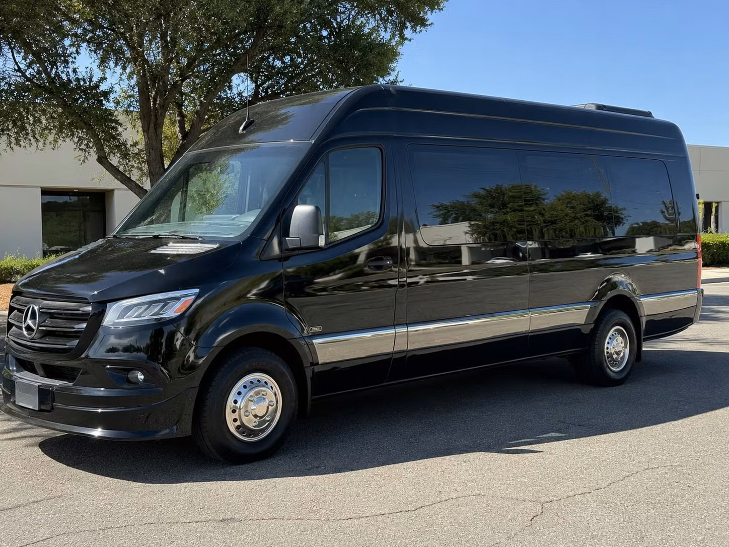 lakeland corporate transportation